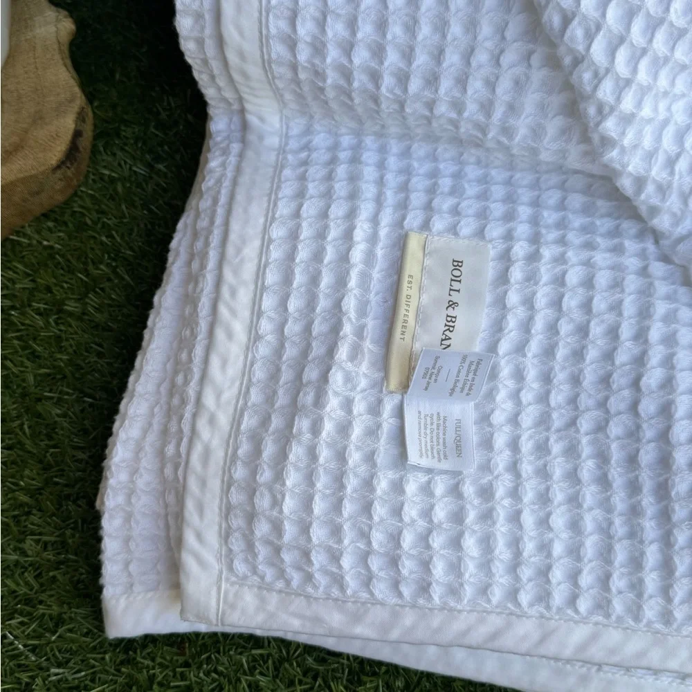 BOLL & BRANCH Waffle Organic Cotton Blanket White Waffle size Full/ Queen